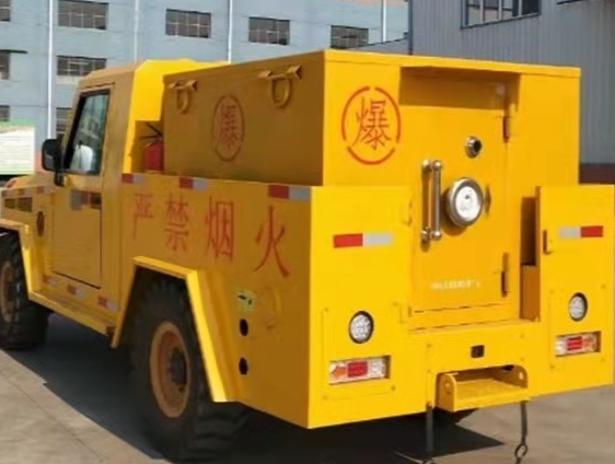 大田凯龙爆破器材运输车：保障爆破任务的安全运行